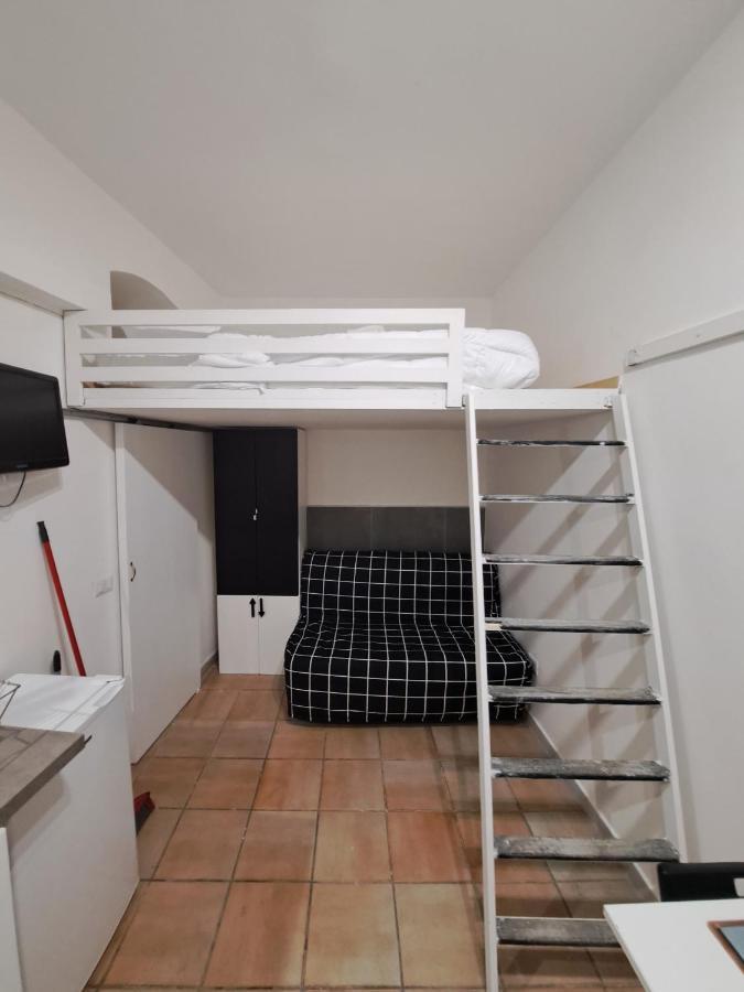 Spaccanapoli Suite Екстер'єр фото